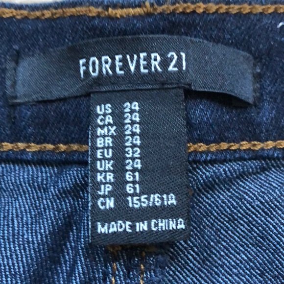 Women’s Forever 21 Jeans - Picture 3 of 3